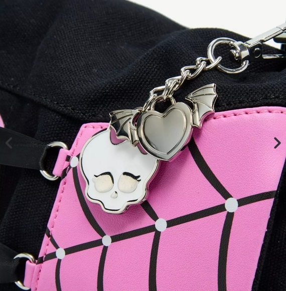 Monster High Draculaura Lace Up Messenger Bag - Picture 8 of 10